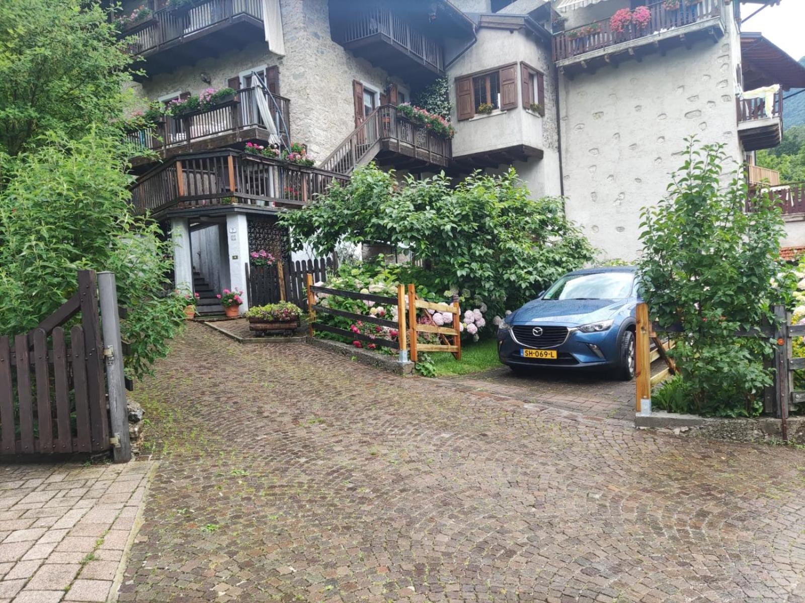 Antica Casa Ortensia リーヴァ・デル・ガルダ エクステリア 写真